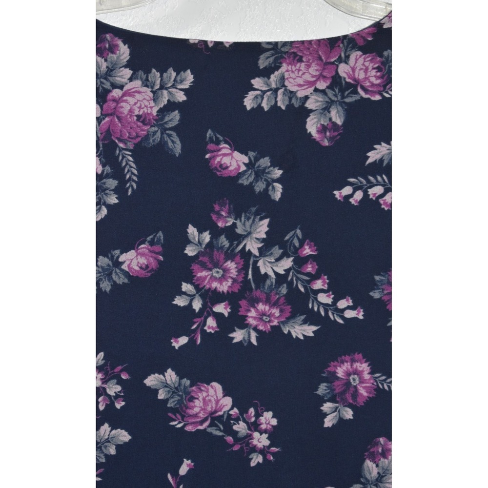 Lane Bryant Top 18/20 Navy Floral Lined V-Neck Ruffle Flutter Sleeve Lightweight - Picture 14 of 16